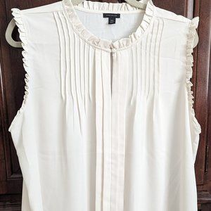 Ann Taylor Sleeveless, Cream Blouse XXLT
